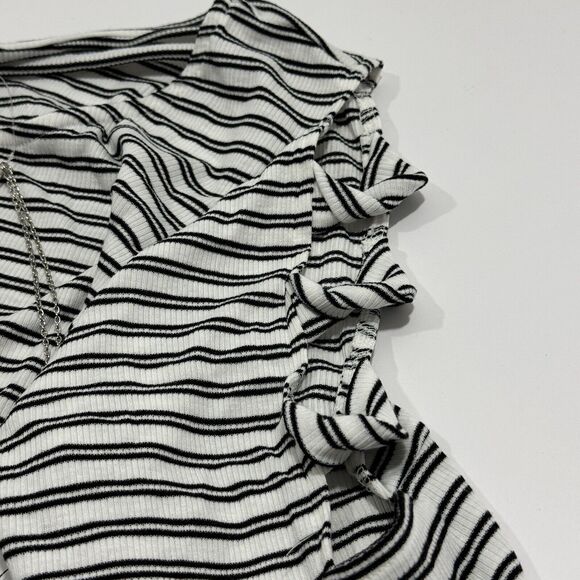 Woman's APT 9 White Black Striped Open Sleeve Top T-Shirt Blouse w/ Necklace - Picture 5 of 9